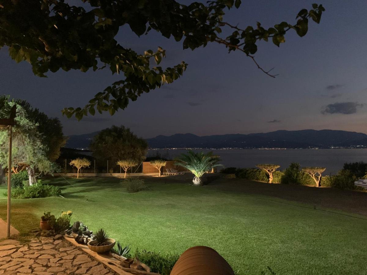 Klovino Beach House Douvia Екстериор снимка